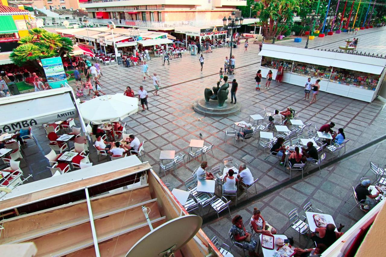 Puerta Del Sol Trm Only Adults Aparts Torremolinos Eksteriør billede