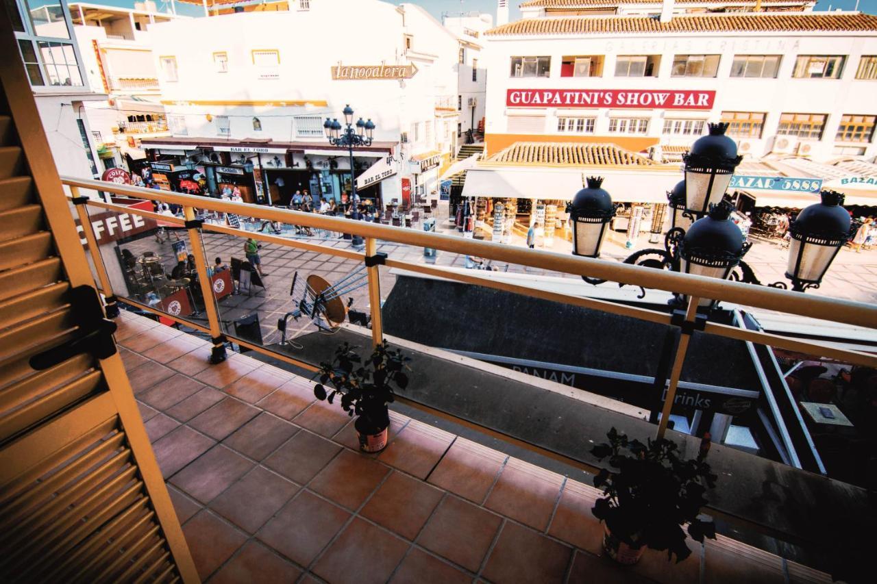 Puerta Del Sol Trm Only Adults Aparts Torremolinos Eksteriør billede