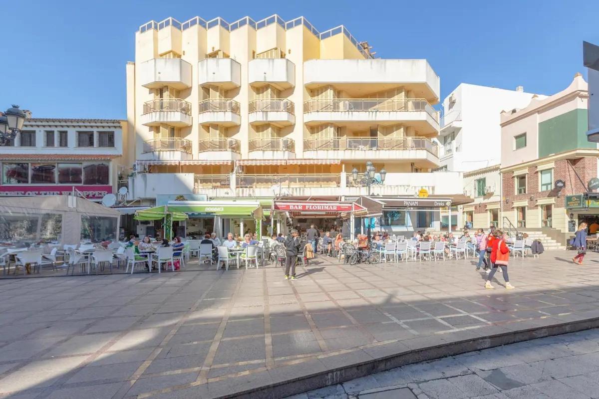 Puerta Del Sol Trm Only Adults Aparts Torremolinos Eksteriør billede