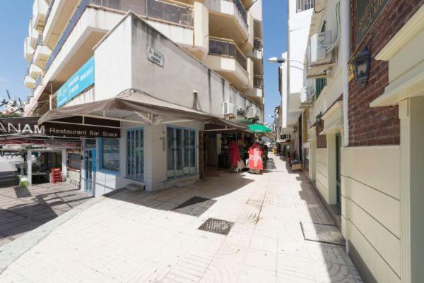 Puerta Del Sol Trm Only Adults Aparts Torremolinos Eksteriør billede
