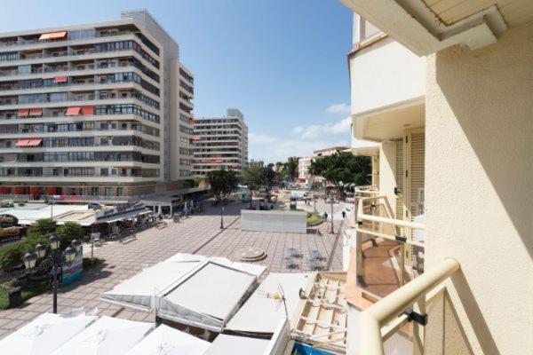 Puerta Del Sol Trm Only Adults Aparts Torremolinos Eksteriør billede