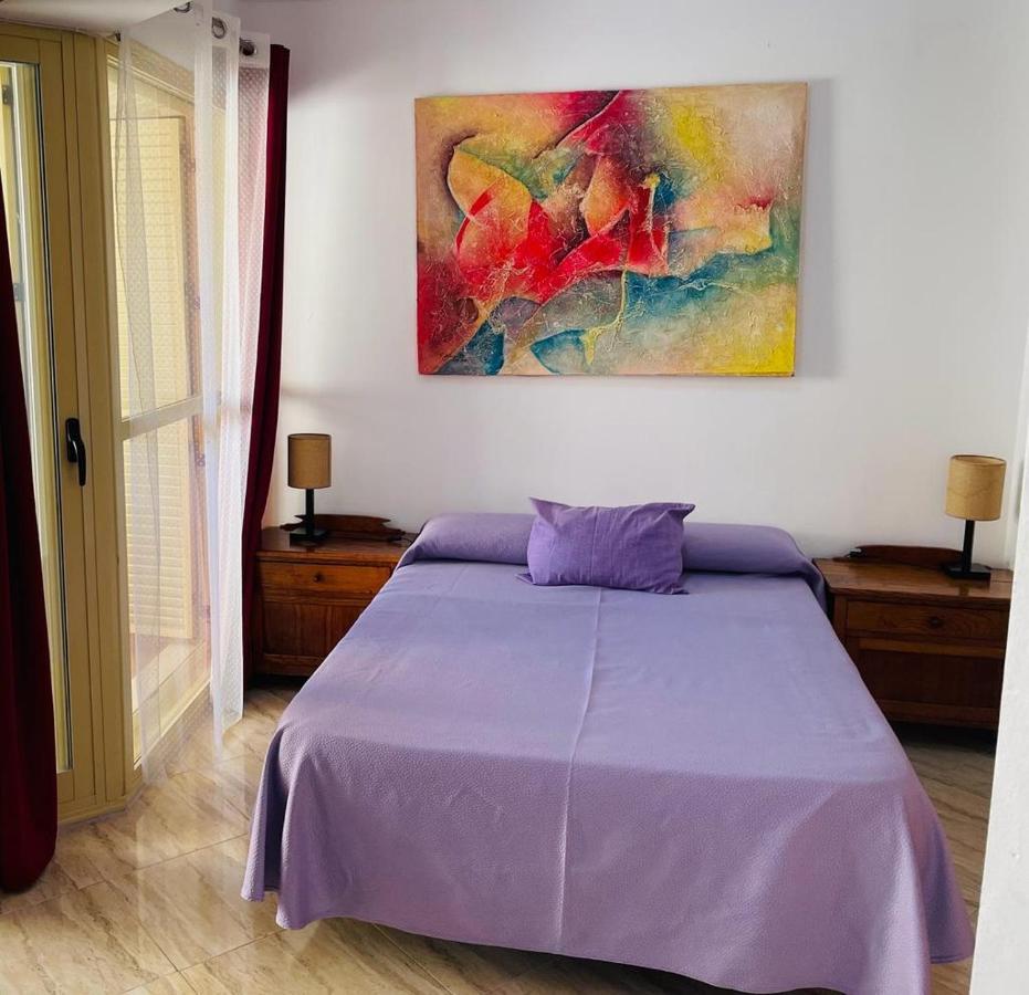 Puerta Del Sol Trm Only Adults Aparts Torremolinos Eksteriør billede