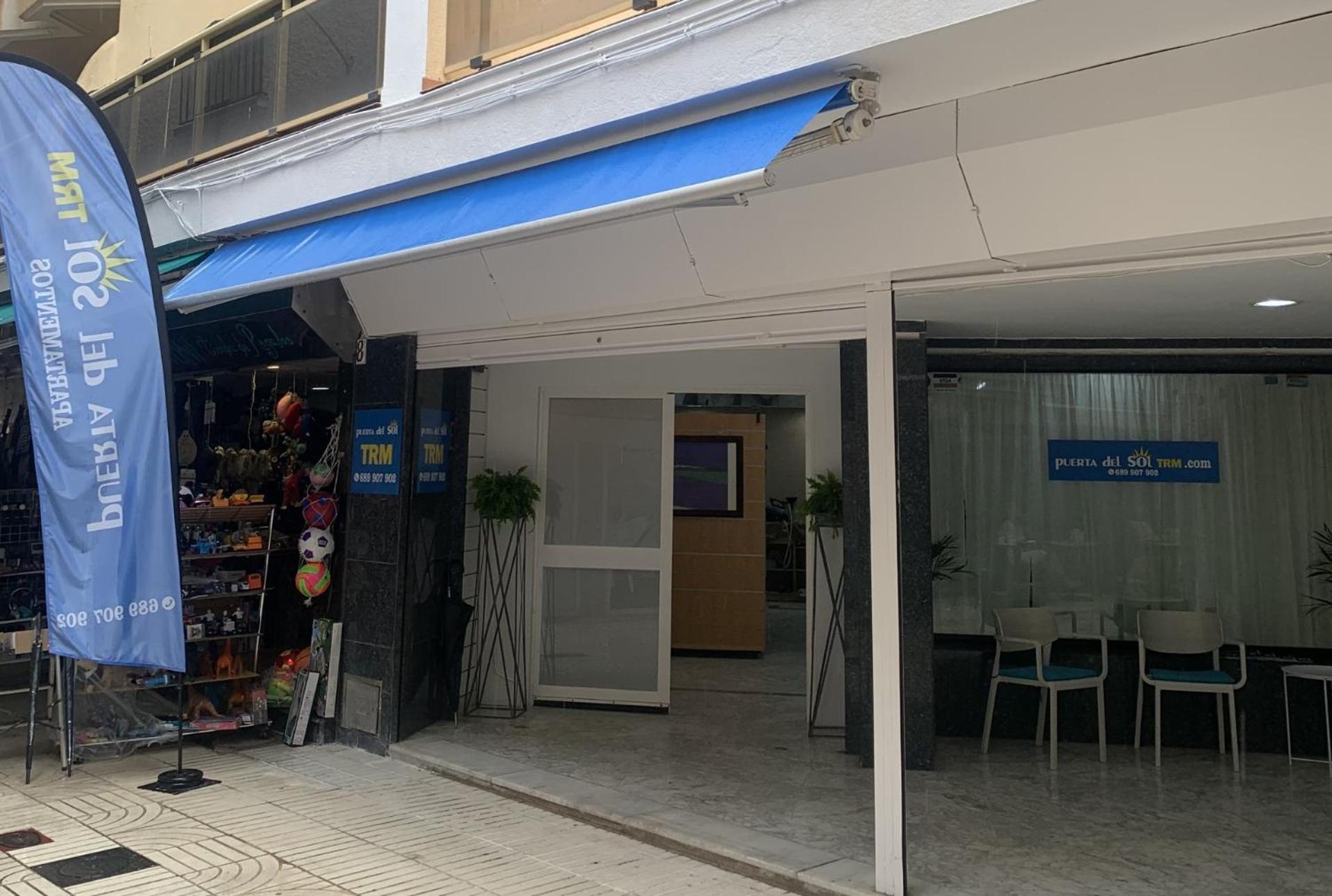 Puerta Del Sol Trm Only Adults Aparts Torremolinos Eksteriør billede